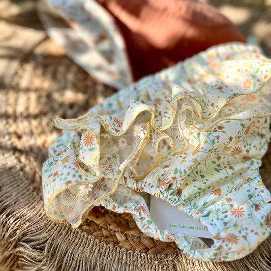 Set mare bambina romantico-floreale con cappellino reversibile