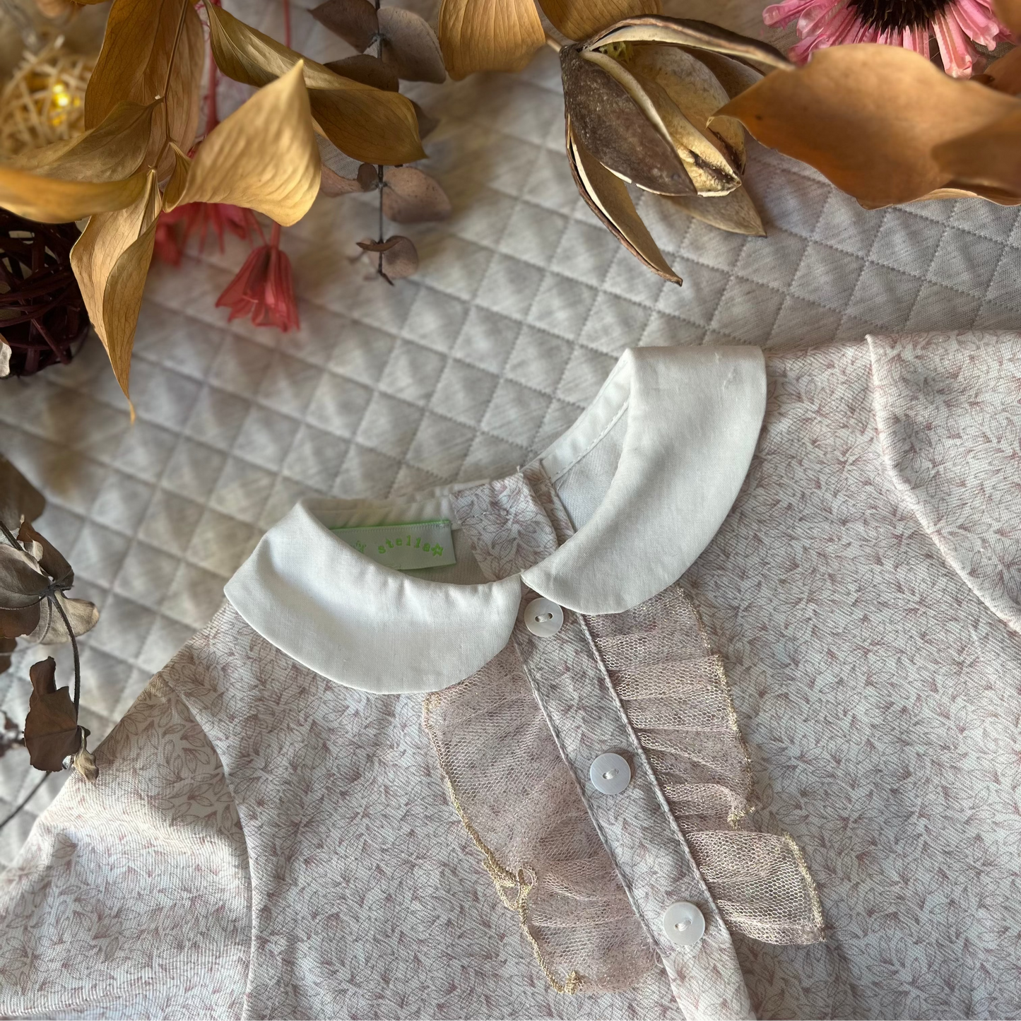completo_blusa_con_ruches-dettaglio_ruches